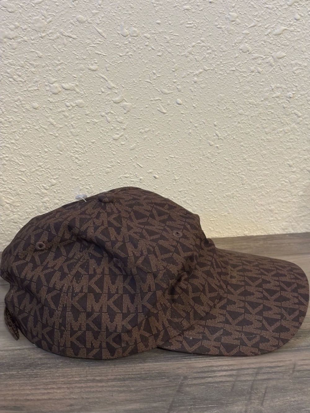NWT Michael Kors Brown Monogram Hat - Picture 4 of 8